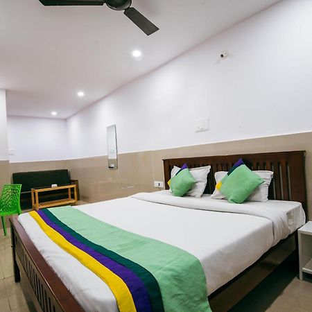 Hotel Treebo Empire Executive Premium, Hinjewadi Hinjawadi Exterior foto